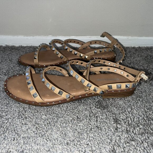 Cushionaire Tan Studded Strappy Sandals Women's Size 8.5 - Picture 5 of 7